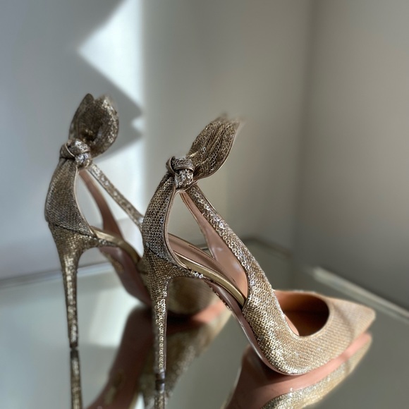 EUC Aquazzura Deneuve Bow Tie Sequin 105 pump 38.5 - Picture 7 of 10